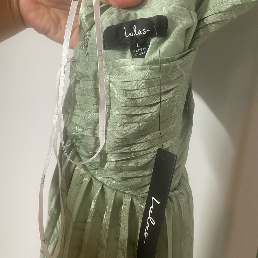 Wedding Guest Midi Dress - Picture 9 of 15